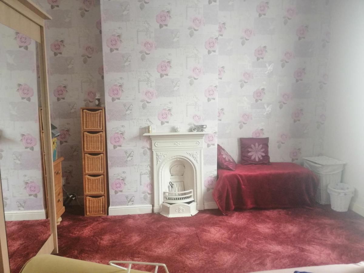 Ripon Street Lincoln Apartment Bagian luar foto