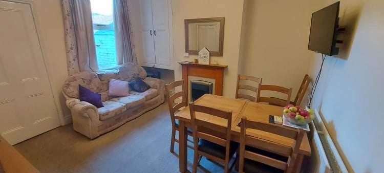 Ripon Street Lincoln Apartment Bagian luar foto